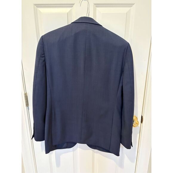 Jos A. Banks Men’s 2 Piece Suit, size 39 - Picture 2 of 16